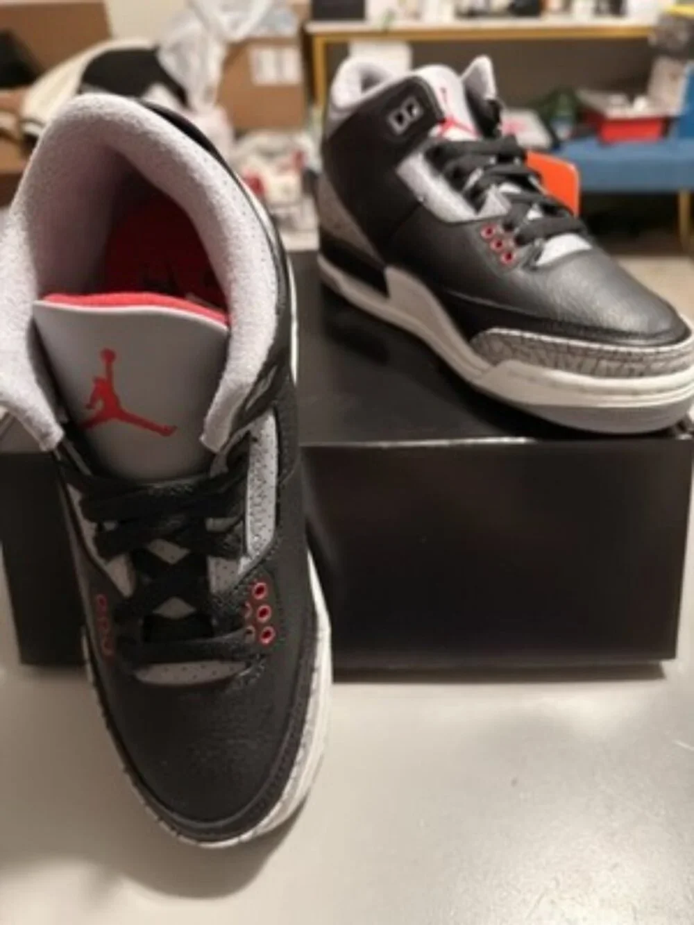 Nike Air Jordan 3 Retro OG Black Cement 2018 854261-001 GS Youth 4.5Y